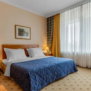 **** Hotel Natsionalny Ucrania